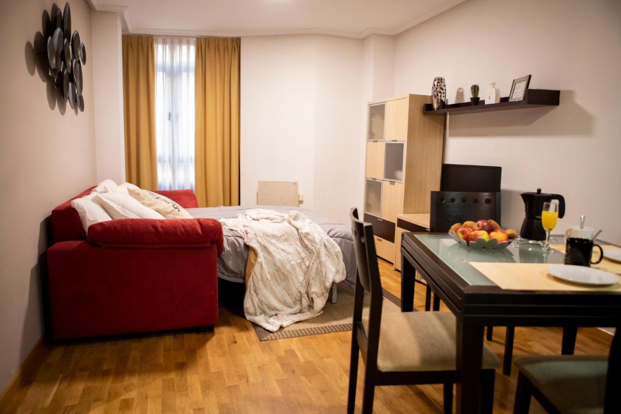 Apartamentos Cean Bermudez 기욘 외부 사진