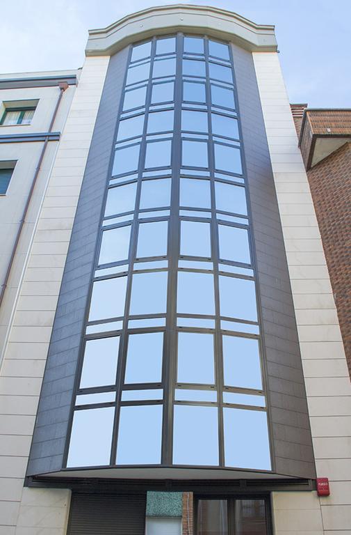 Apartamentos Cean Bermudez 기욘 외부 사진